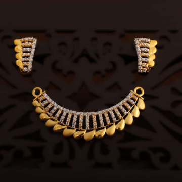 M.s pendant unique by Aaj Gold Palace