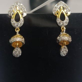 22 kt gold earrings